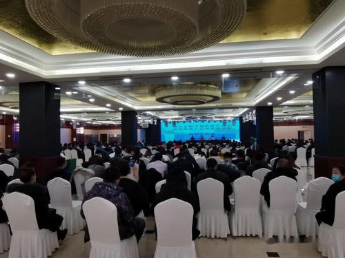 筑牢食安防線(xiàn)，提升專(zhuān)業(yè)能力——市餐飲服務(wù)食品安全從業(yè)人員業(yè)務(wù)培訓(xùn)班首站在準(zhǔn)旗成功召開(kāi)